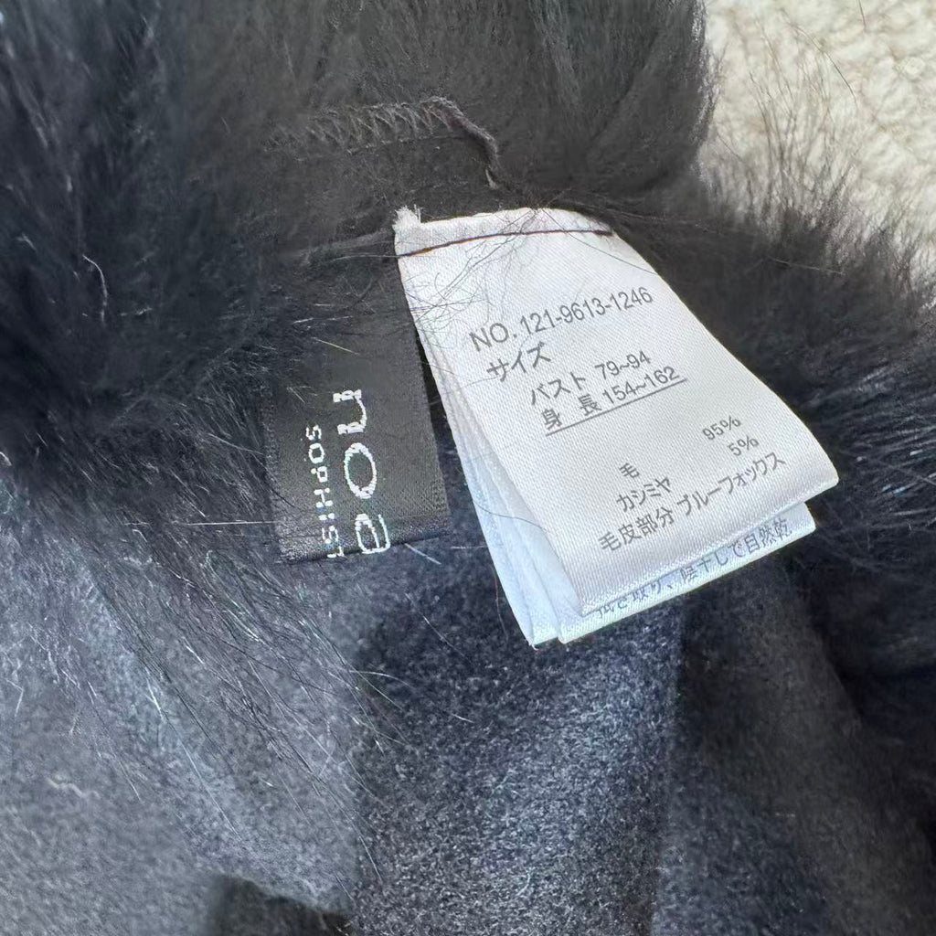 NOA-GE RARE CASHMERE CAPE BLUE FOX FUR COLLAR ELEGANT DESIGN FROM JAPAN