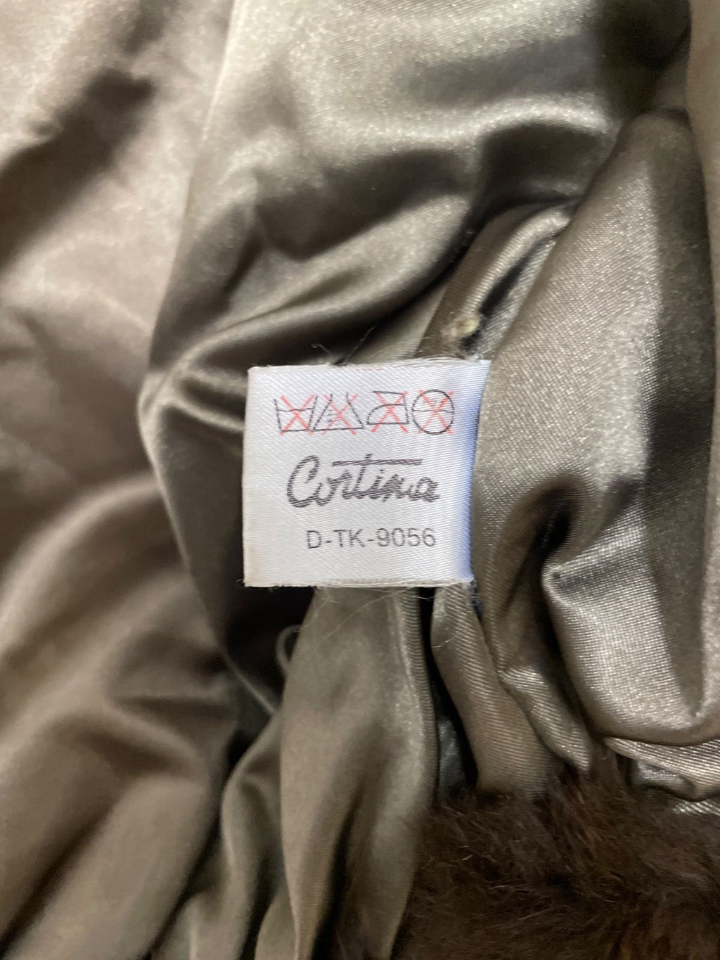 REAL FOX FUR CROPPED JACKET COAT VOLUMINOUS THICK WARM BROWN FROM JAPAN