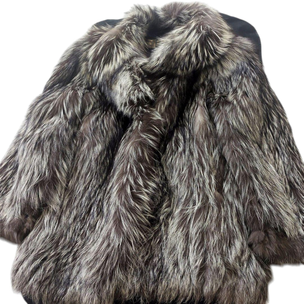 SAGA FOX ROYAL GOLD LABEL REAL SILVER FOX FUR COAT JACKET SIZE 13 XL JAPAN - image 2