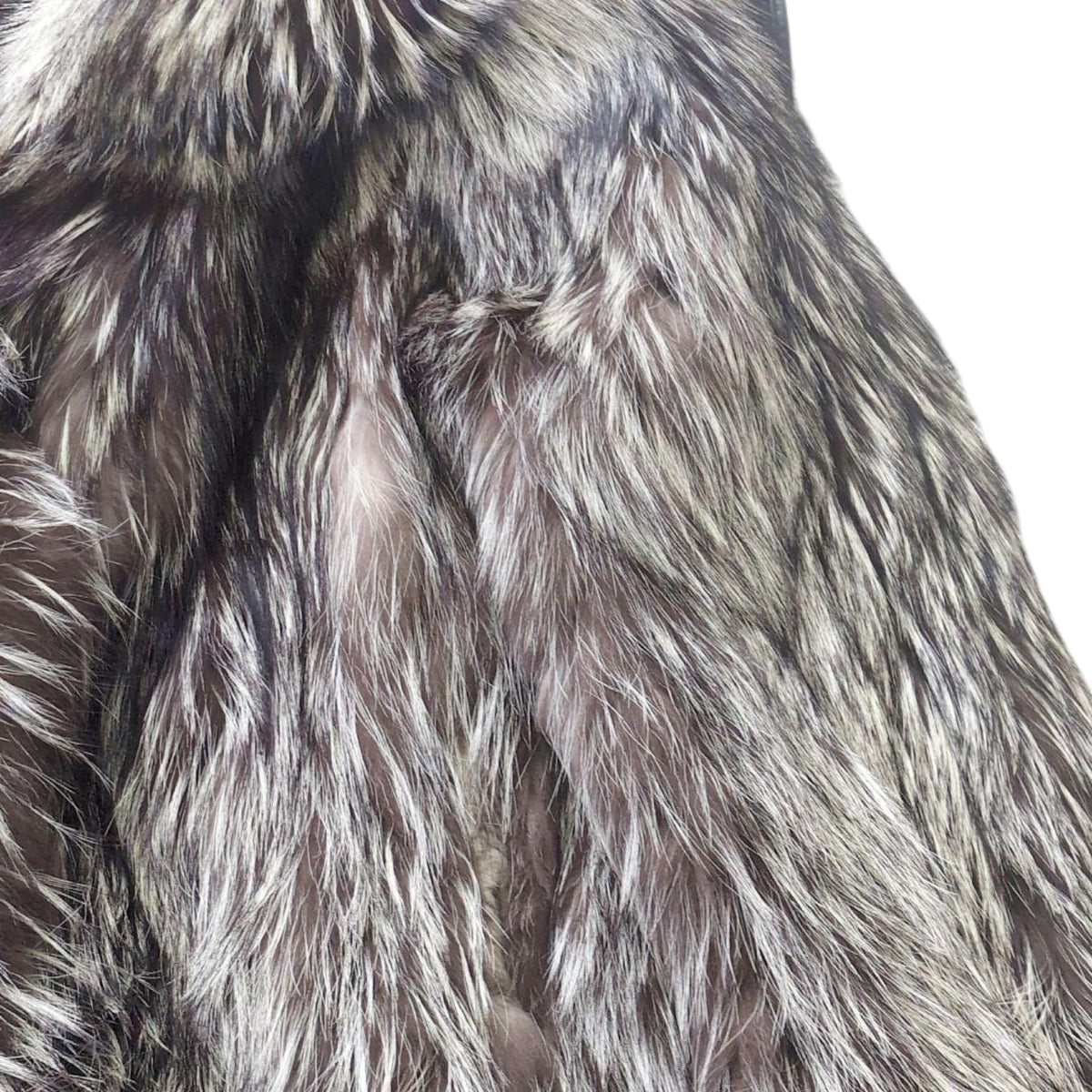 SAGA FOX ROYAL GOLD LABEL REAL SILVER FOX FUR COAT JACKET SIZE 13 XL JAPAN - image 4