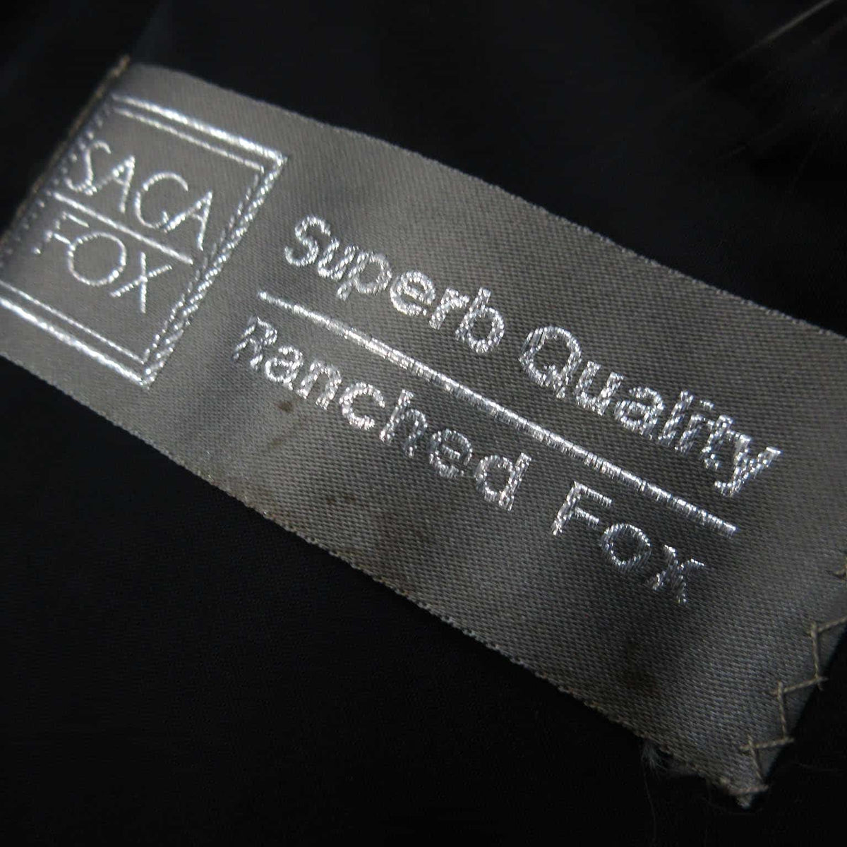 SAGA FOX REAL SILVER FOX FUR COAT JACKET VOLUMINOUS FREE SIZE FROM JAPAN - image 4