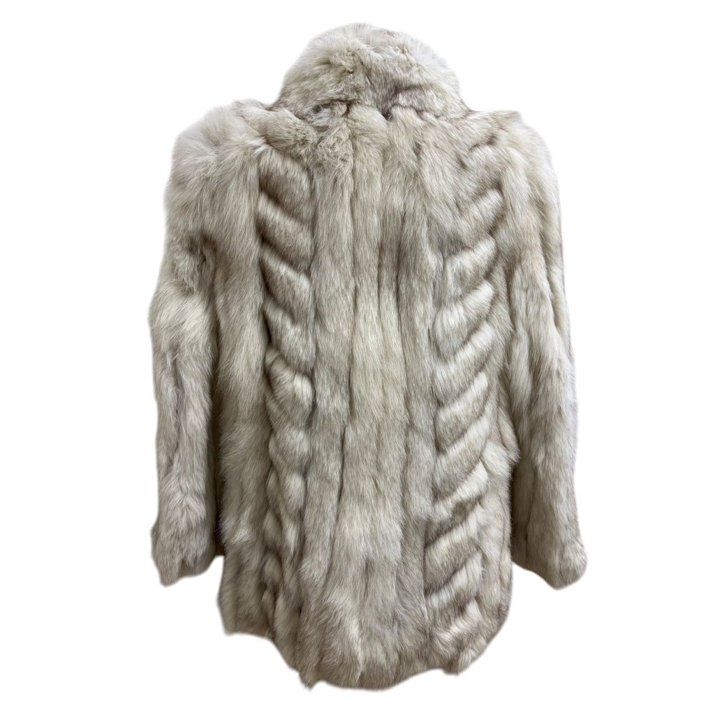 SAGA FOX REAL FUR COAT JACKET CHEVRON VOLUMINOUS THICK WARM WHITE FROM JAPAN